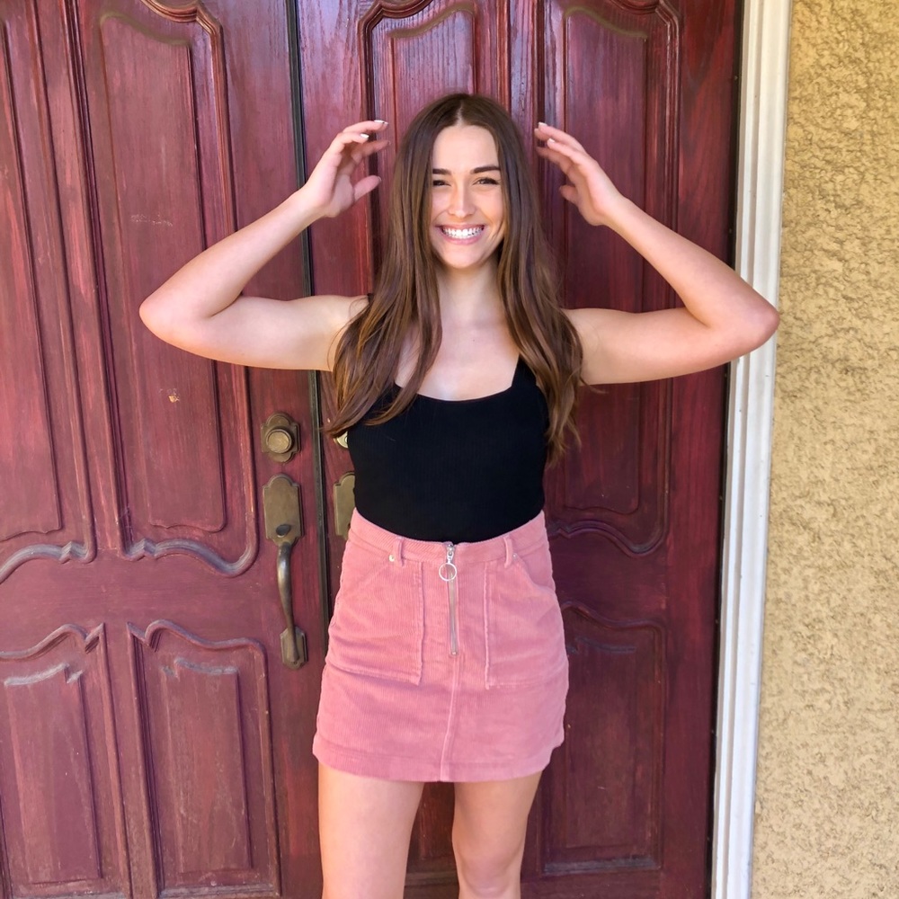 TOPSHOP pink mini skirt with zipper on front